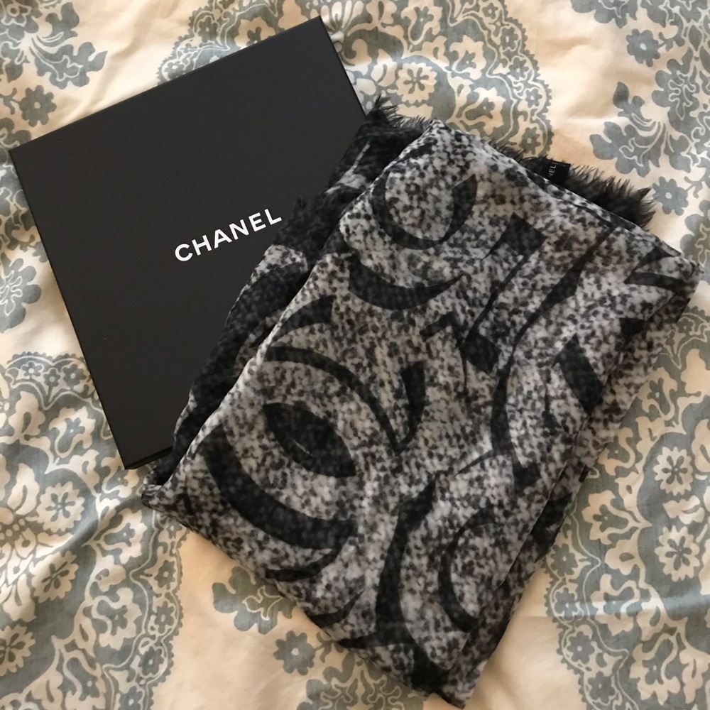 Authentic CHANEL Cashmere Scarf!